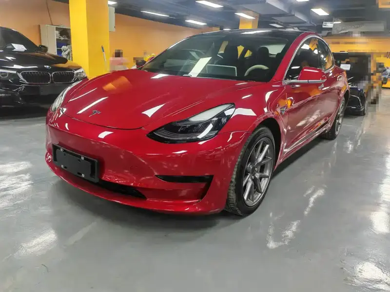 Tesla Model 3, 2021