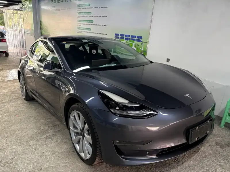 Tesla Model 3, 2019