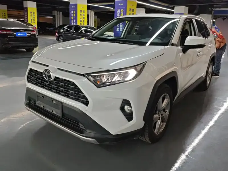 Toyota RAV4, 2022
