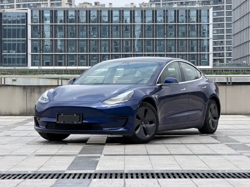 Tesla Model 3, 2020