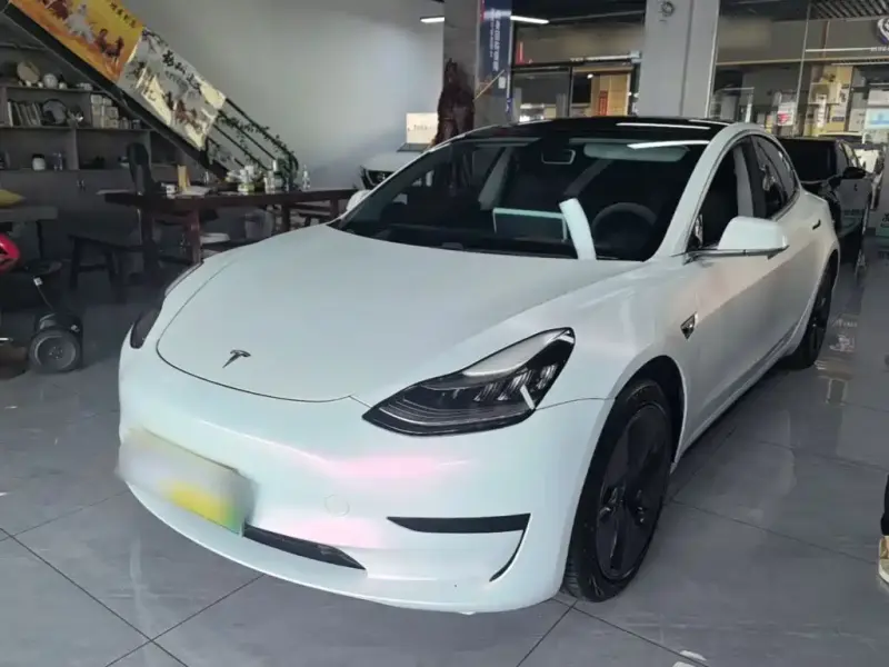 Tesla Model 3, 2020