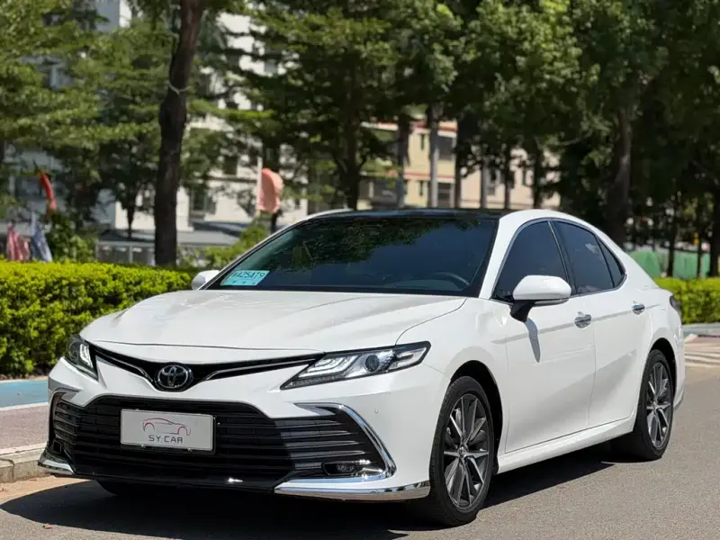 Toyota Camry, 2023
