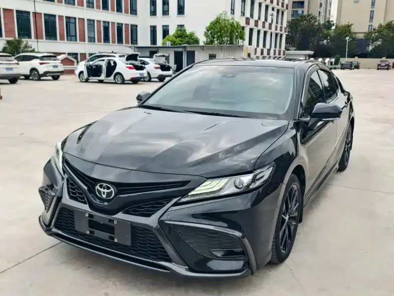 Toyota Camry, 2023