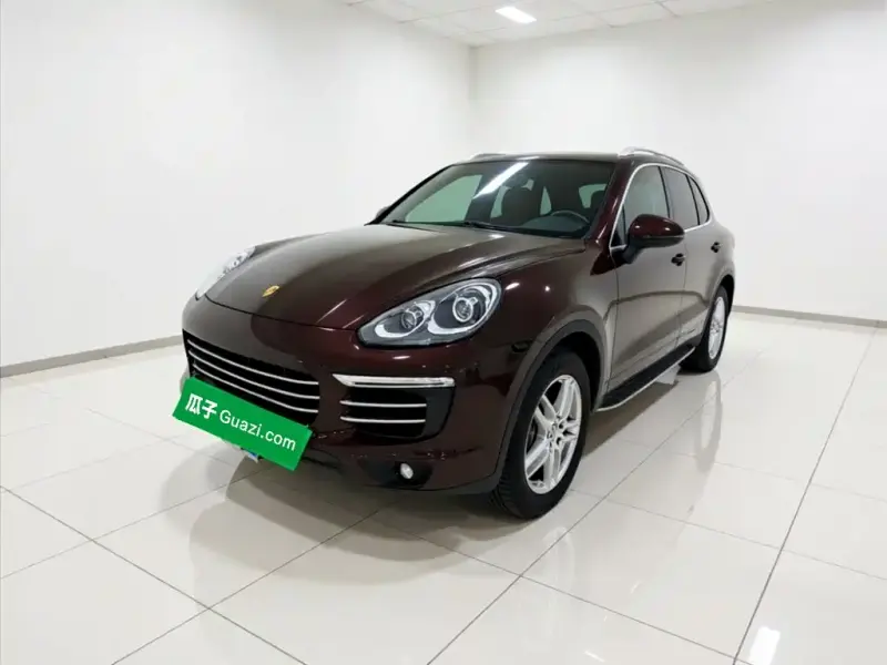 Porsche Cayenne, 2015