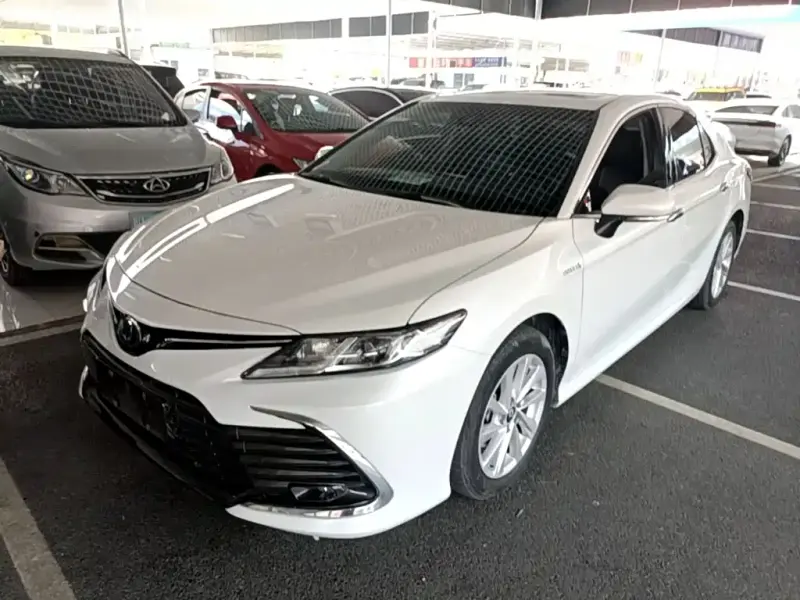 Toyota Camry, 2022