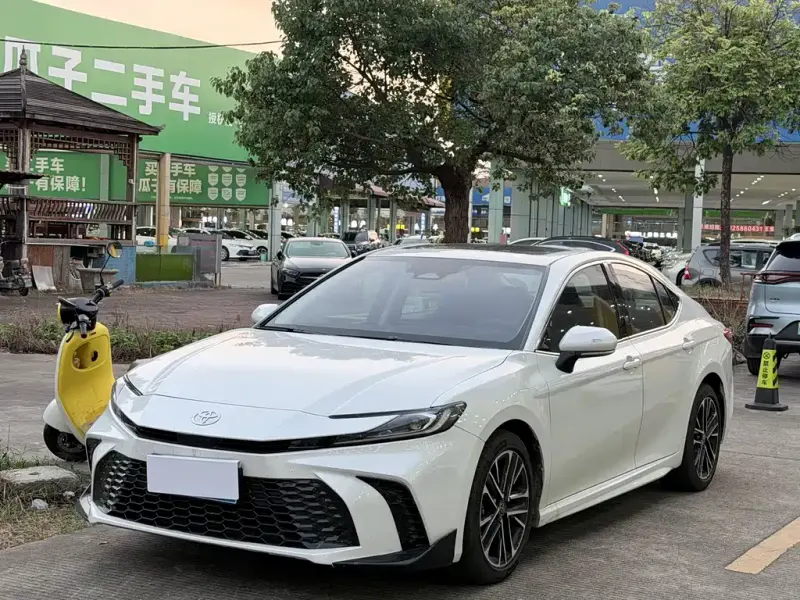 Toyota Camry, 2026