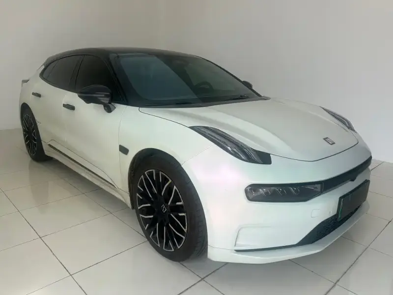 Zeekr 001, 2022