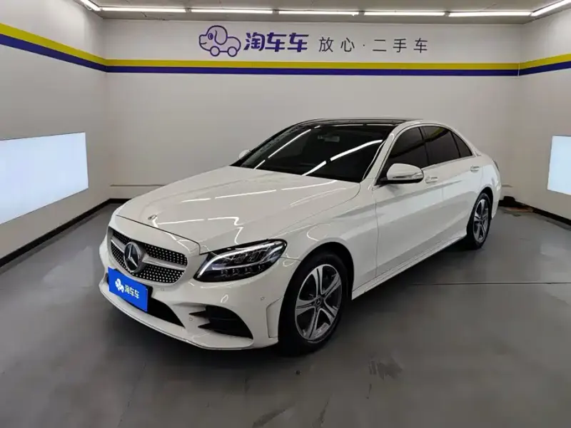 Mercedes-Benz C-Class, 2020