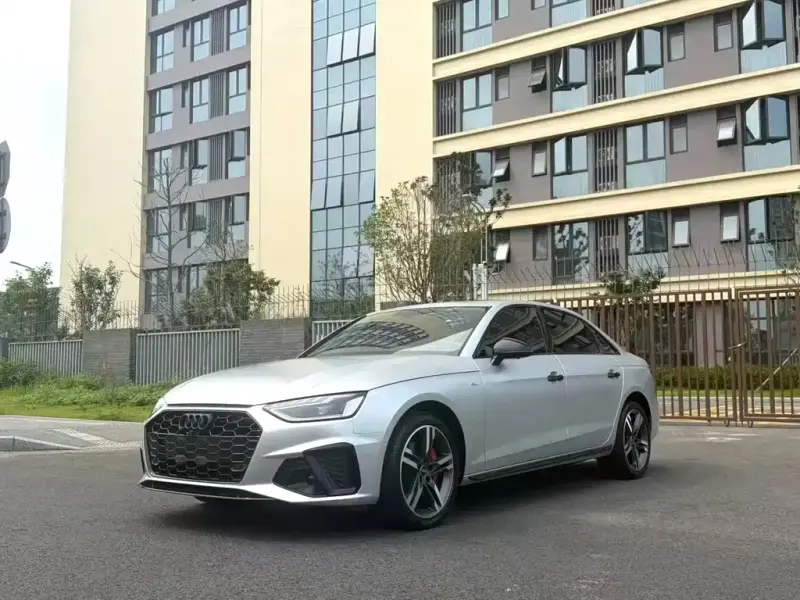 Audi A4L, 2023