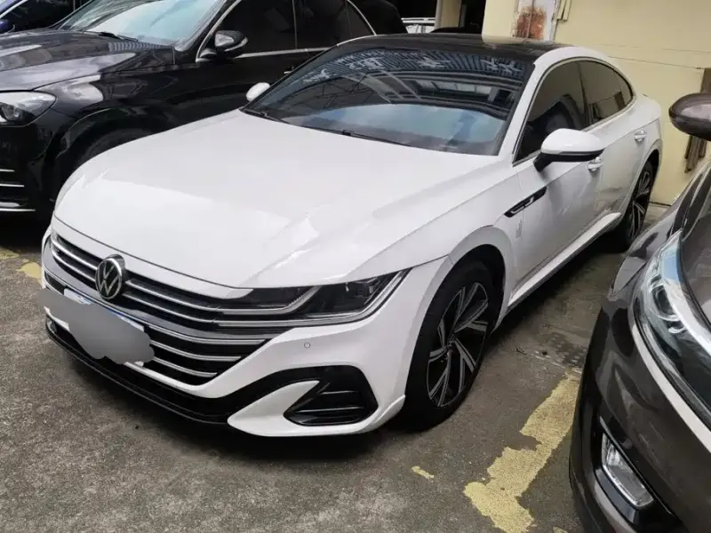Volkswagen CC, 2024