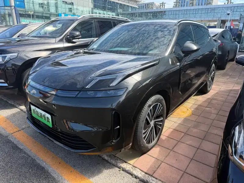 Lynk & Co 08 EM-P, 2024