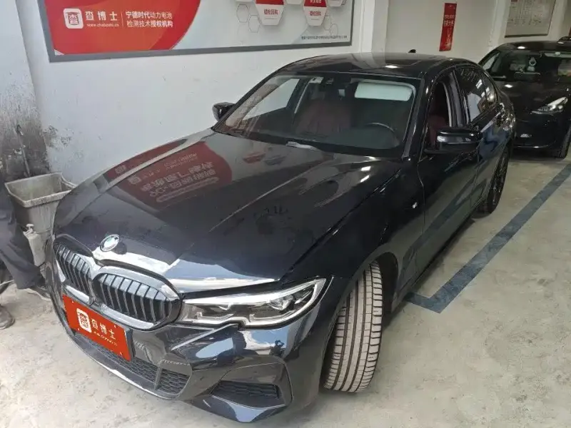 BMW 3 Series, 2021