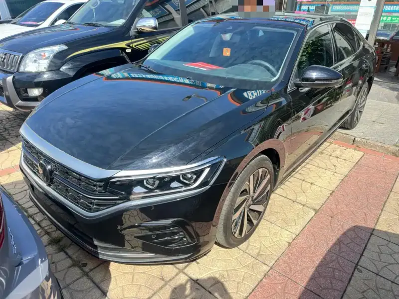 Volkswagen Passat, 2024
