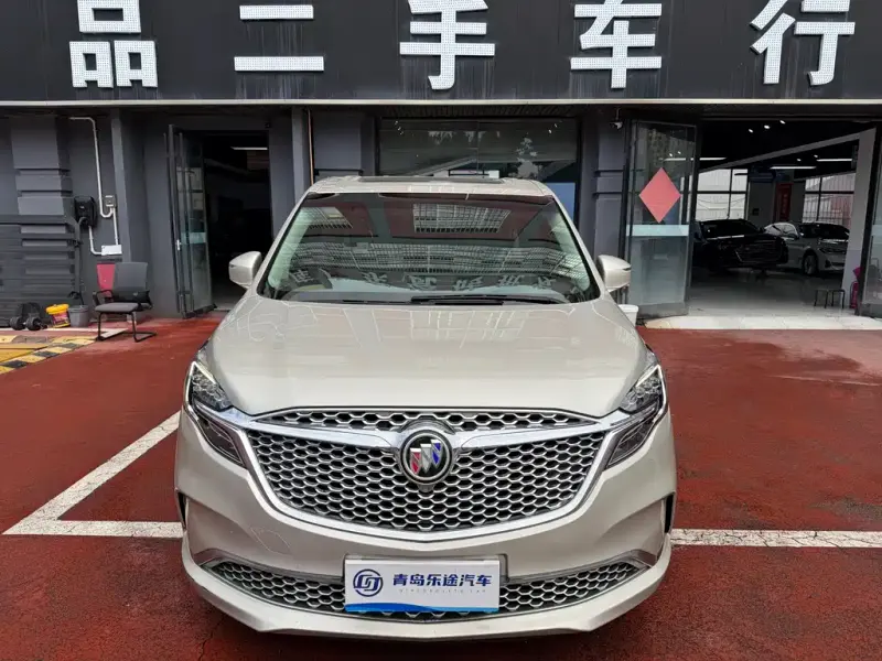 Buick GL8, 2022