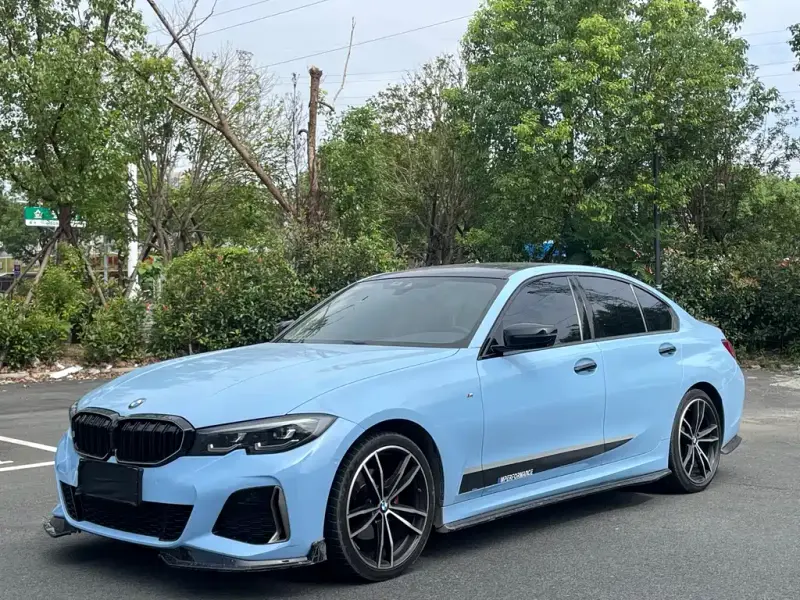 BMW 3 Series, 2022