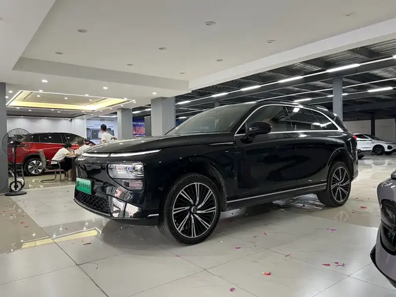 XPeng G9, 2023