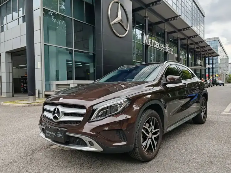 Mercedes-Benz GLA, 2016