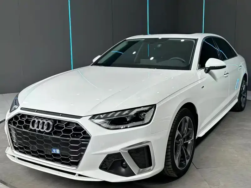 Audi A4L, 2023