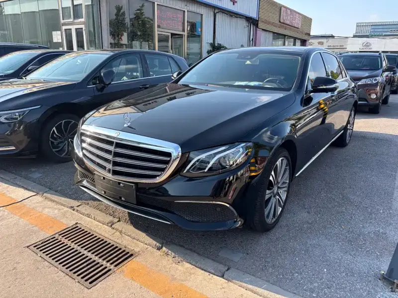 Mercedes-Benz E-Class Mercedes-Benz E-Class 2017 E 300 L Luxury Type, 2017 — фото 1