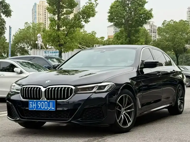 BMW 5 Series, 2022