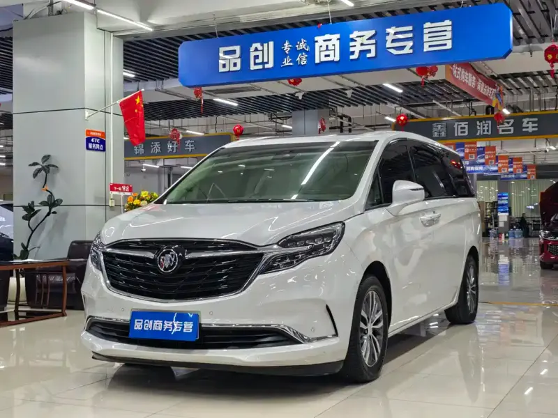 Buick GL8, 2022