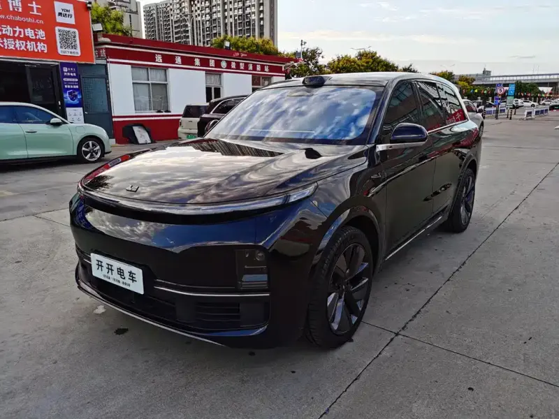 Li Auto Li L8, 2023