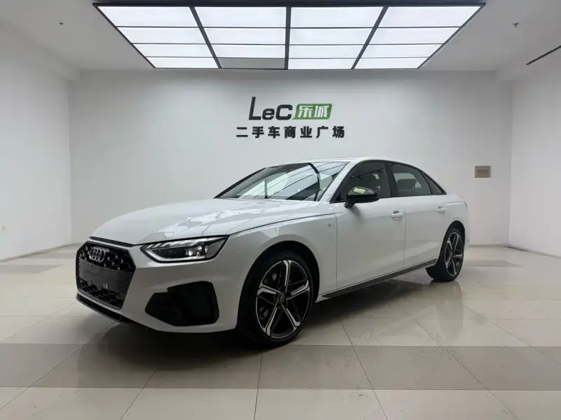 Audi A4L, 2025