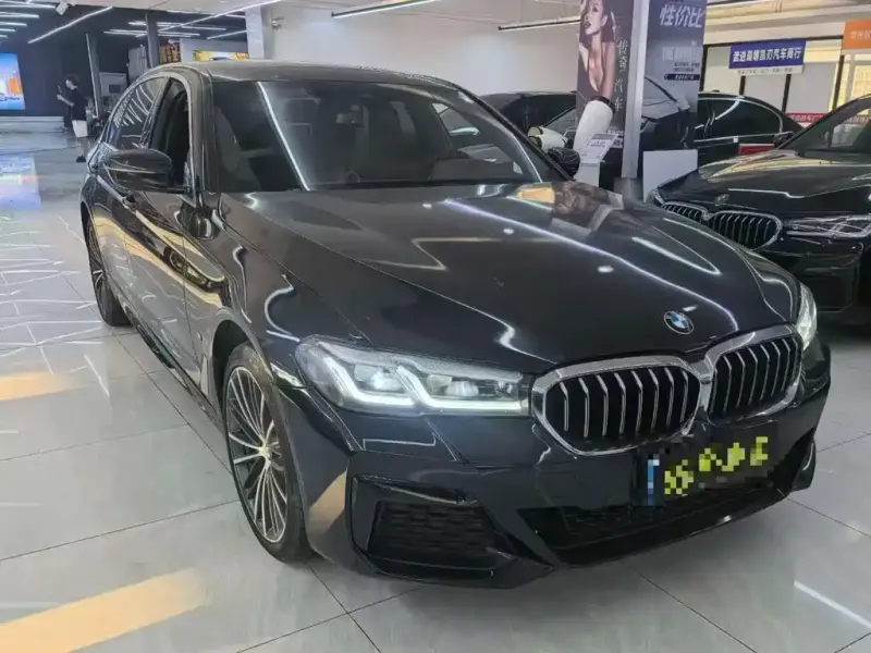 BMW 5 Series, 2022