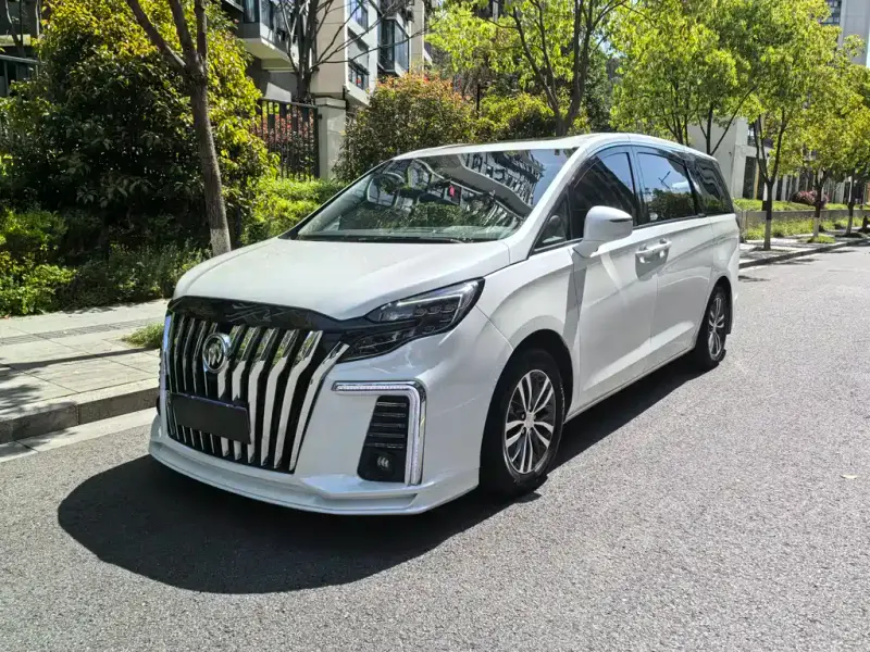 Buick GL8, 2022