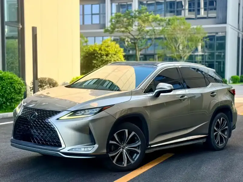 Lexus RX Lexus RX 2020 Facelift 300 4WD Classic Edition, 2020 — фото 1