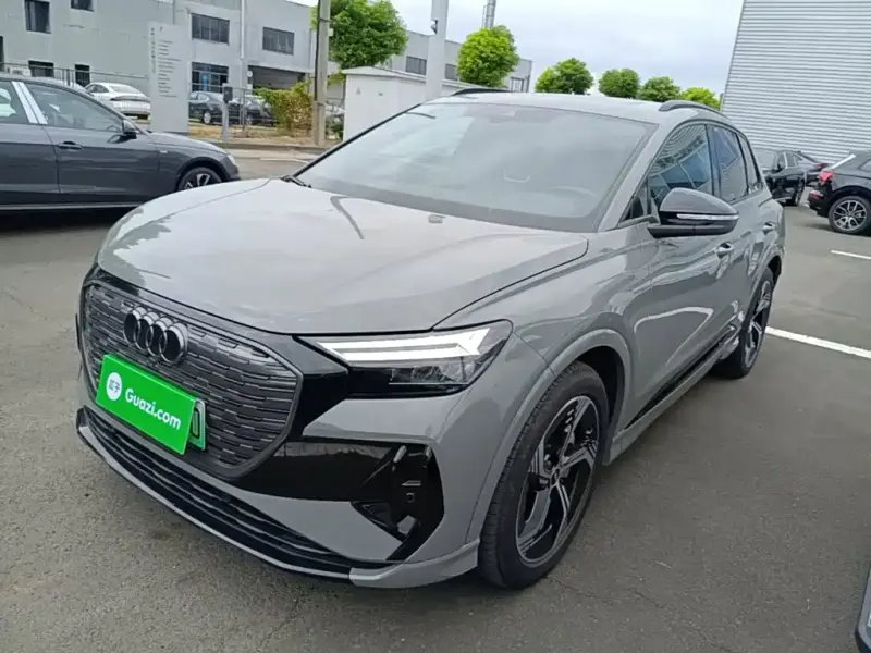 Audi Q4 e-tron, 2024