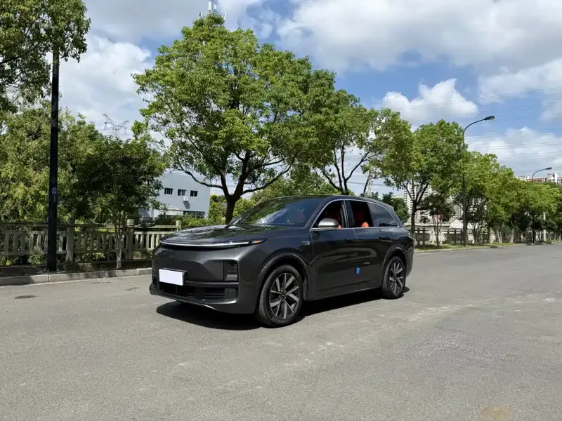 Li Auto Li L8, 2023