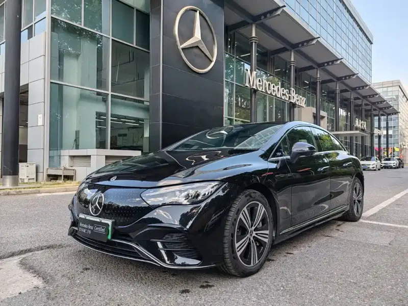 Mercedes-Benz EQE, 2025