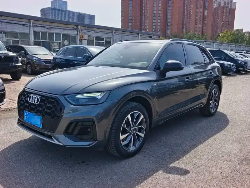Audi Q5L, 2024