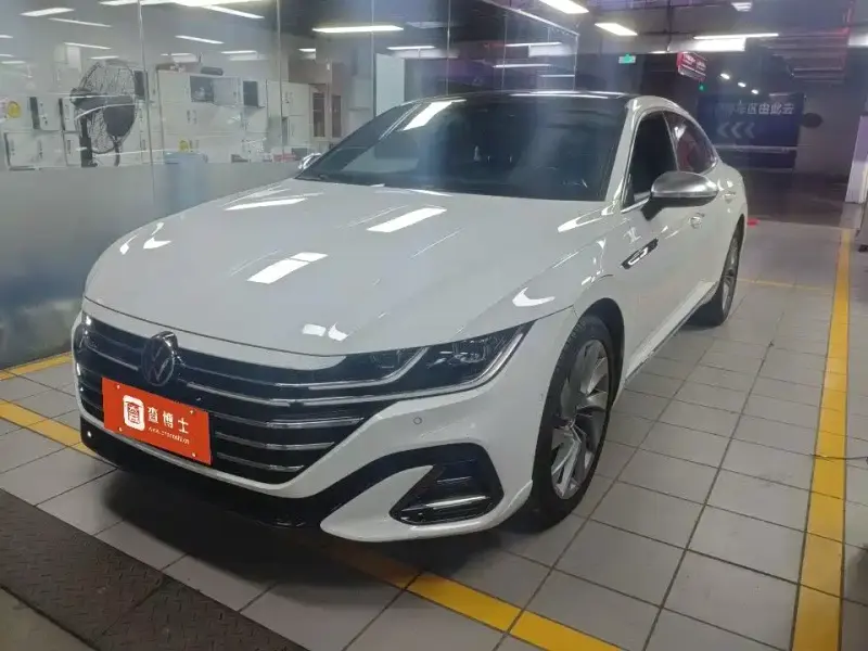 Volkswagen CC, 2023