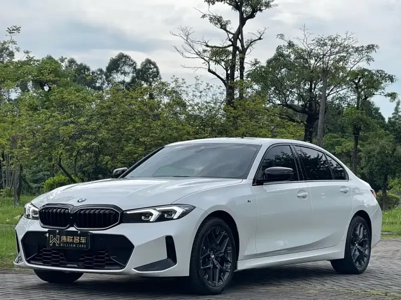 BMW 3 Series, 2025