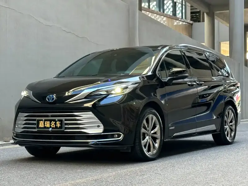 Toyota Sienna, 2022