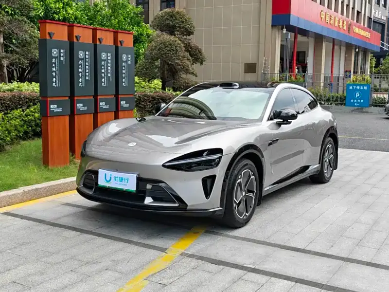 Xiaomi YU7, 2025
