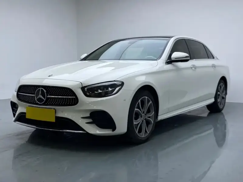 Mercedes-Benz E-Class, 2022