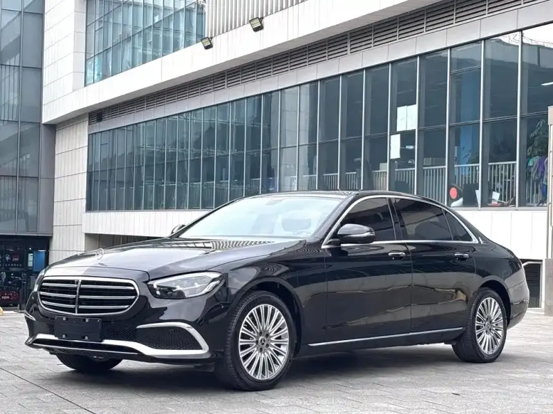 Mercedes-Benz E-Class, 2023
