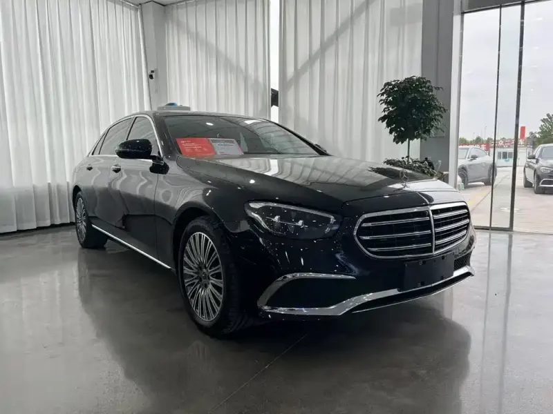 Mercedes-Benz E-Class, 2022