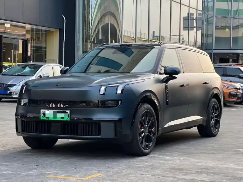 Lynk & Co 900, 2025
