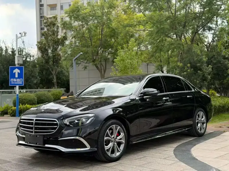 Mercedes-Benz E-Class, 2023
