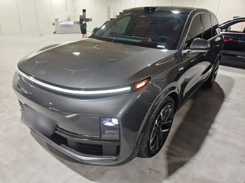 Li Auto Li L8, 2025