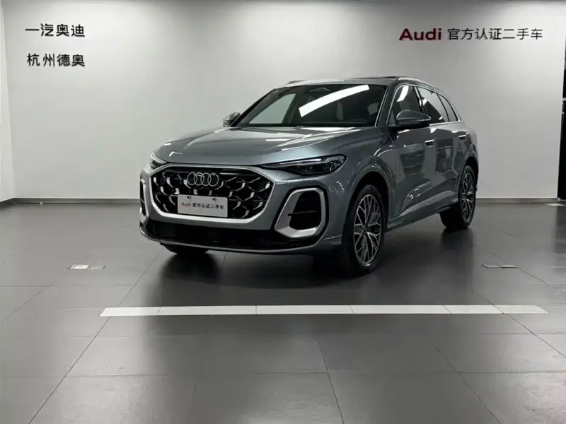 Audi Q5L, 2025