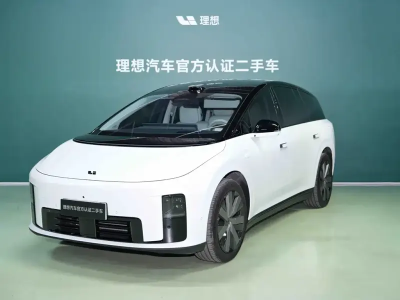Li Auto Li i8, 2025