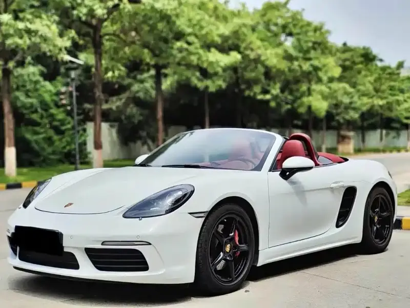 Porsche 718, 2022