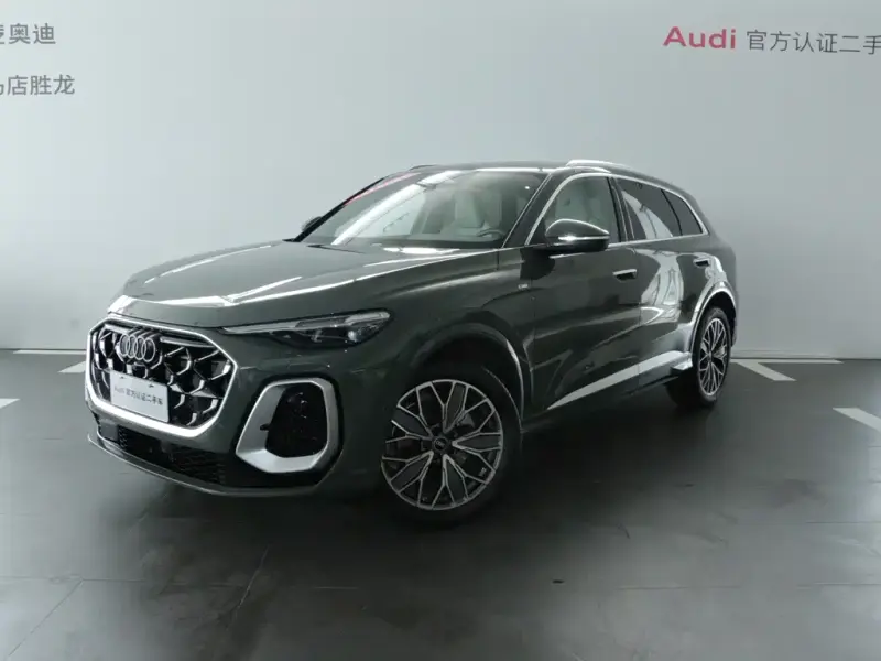 Audi Q5L, 2025