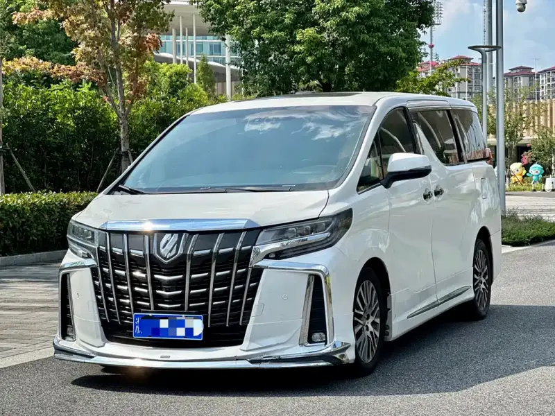 Toyota Alphard, 2018