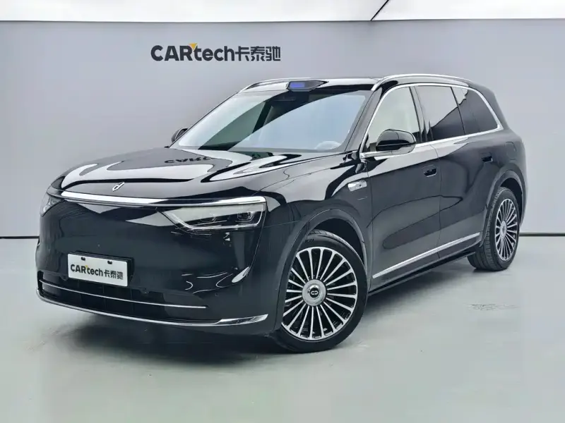 AITO M8, 2025